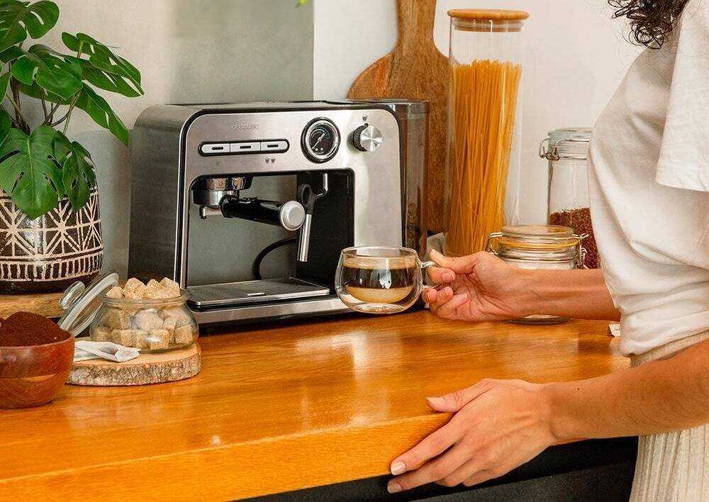 Slėginis kavos aparatas Cecotec Power Espresso 20 Square Pro