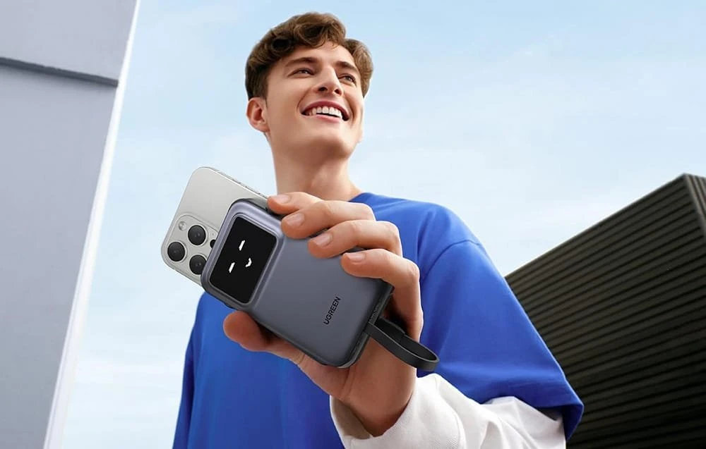 Nešiojamas įkroviklis UGREEN 10000mAh Power Bank su integruotu kabeliu
