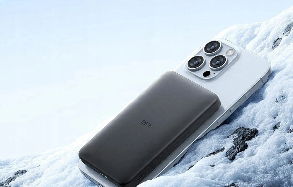 ESR Qi2 MagSlim 5000 mAh magnetinė išorinė baterija (juoda)
