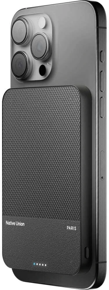 „Native Union (Re)Classic Qi2“ išorinė baterija – magnetinė 5000 mAh talpos išorinė baterija, suderinama su „MagSafe“ ir „Qi2“, pridedamas 15 cm USB-C laidas (juodas)