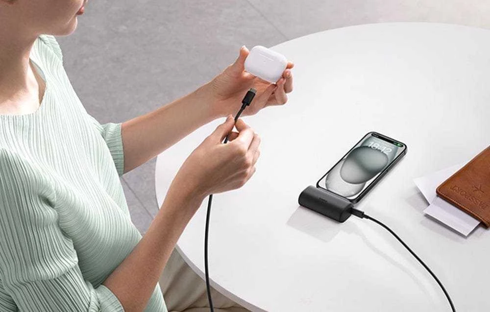 Powerbank OS-Baseus Compact IP 5000mAh 20W (juoda)