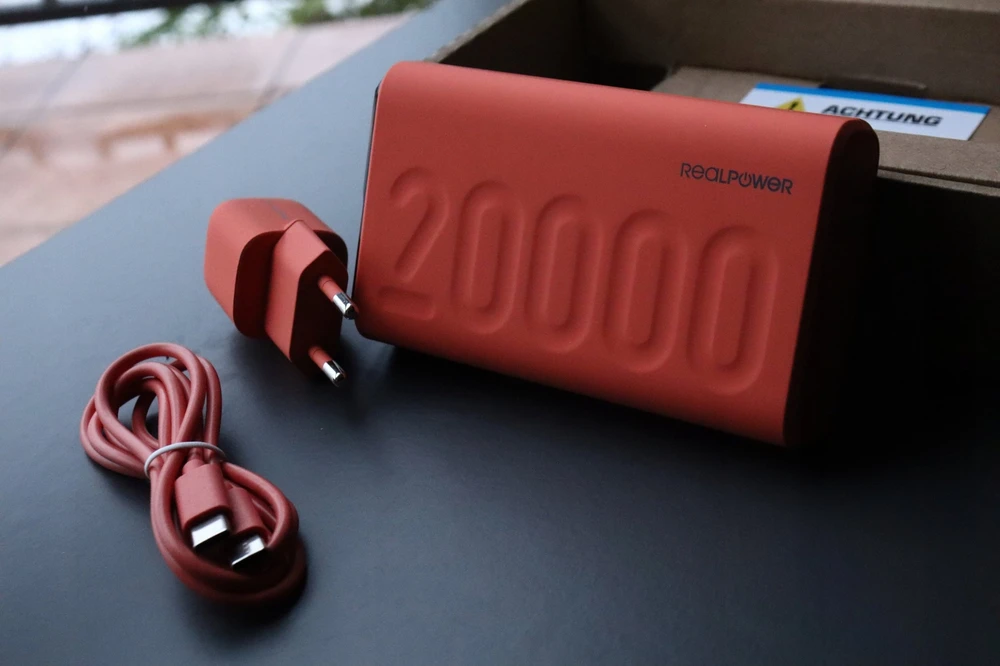 Realpower Carruzzo Ultron PB-20000 20000 mAh Oranžinė