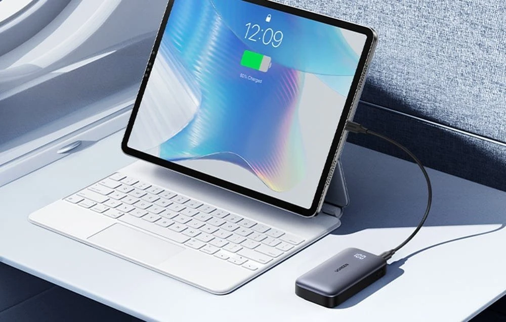 Powerbank 10000mAh 30W PD USB + USB-C UGREEN Nexode PB501 baltos spalvos