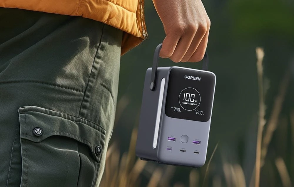 LiPo išorinis akumuliatorius (Powerbank) 48000mAh 300W 3xUSB-C, 2xUSB PB770 UGREEN