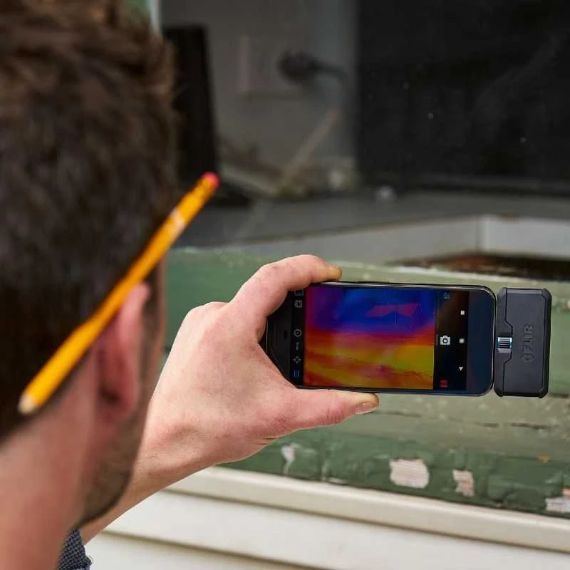 Termovizinė kamera Flir One Pro skirta Android USB-C
