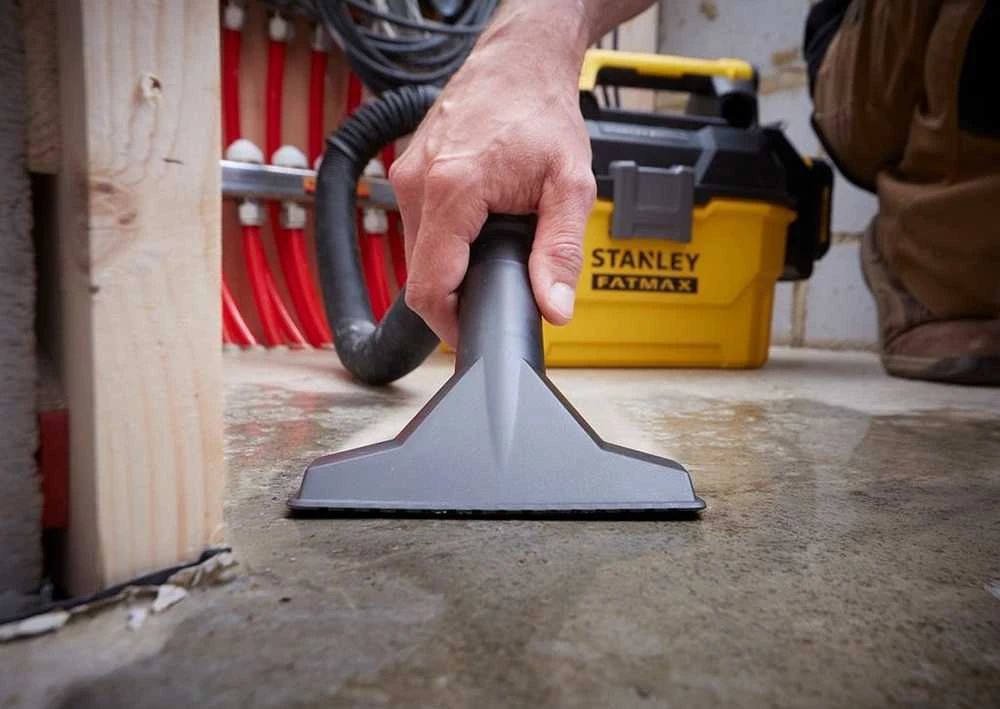 Akumuliatorinis siurblys Stanley SFMCV002B-XJ; 18 V (be akumuliatoriaus ir pakrovėjo)