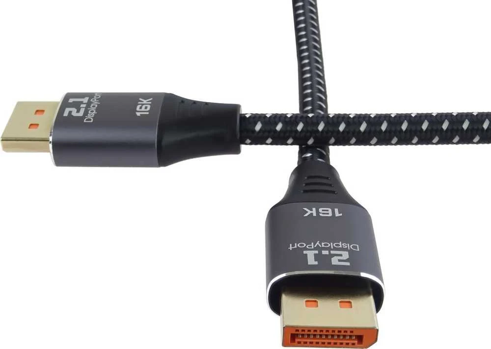 DisplayPort 2.1 laidas su sustiprintais korpusais