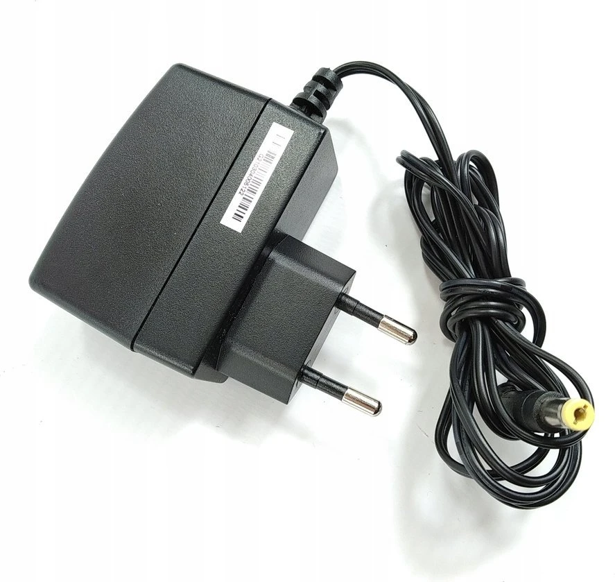 Maitinimo adapteris 9V su geltona jungtimi