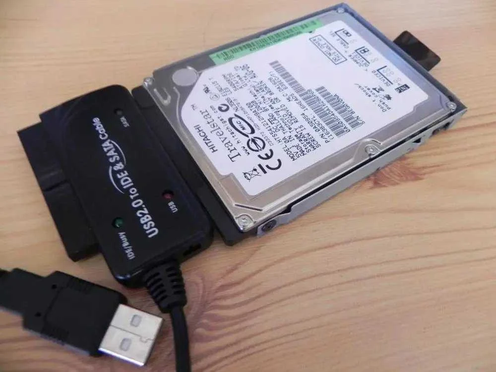 „PremiumCord“ – USB 2.0 IDE + SATA ryšys su „Cavi“ ir „Rete“ maitinimo šaltiniu