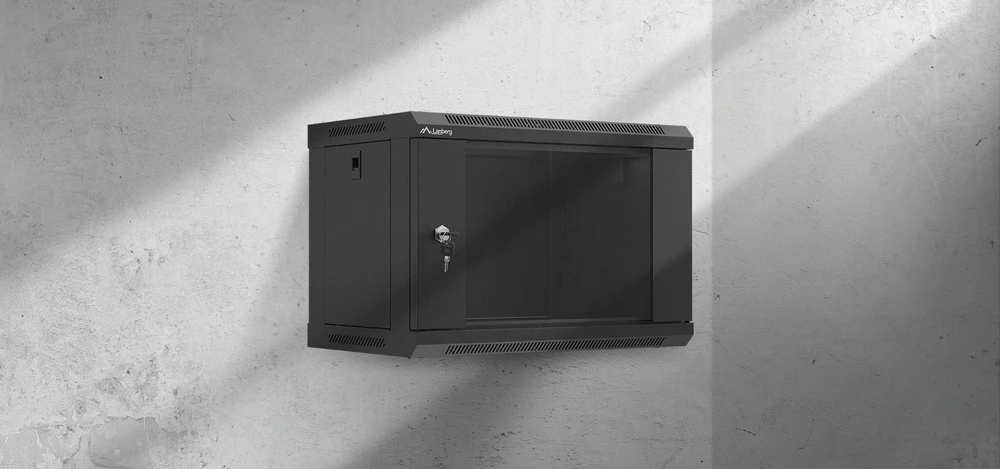 Lanberg prie sienos montuojama rack spintelė 19" 6U 540x350 juodos stiklinės durys