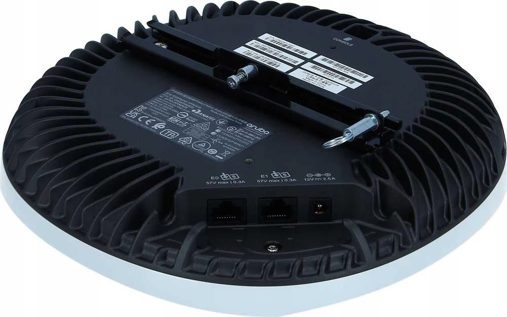 Maršrutizatorius Hewlett Packard (HP) HPE Aruba Networking AP-635 (RW) Tri Radio 2×2 802.11ax Wi-Fi 6E Internal Antennas Campus AP 2400 Mbit/ai Balta Maitinimas per Eternetą (PoE)