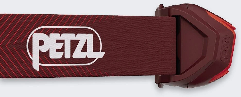 Petzl Actik Core E065AB02 raudona