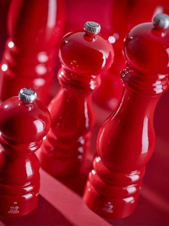 Peugeot Pepper grinder, 22 cm, Raudona Passion Lacquer, Paris