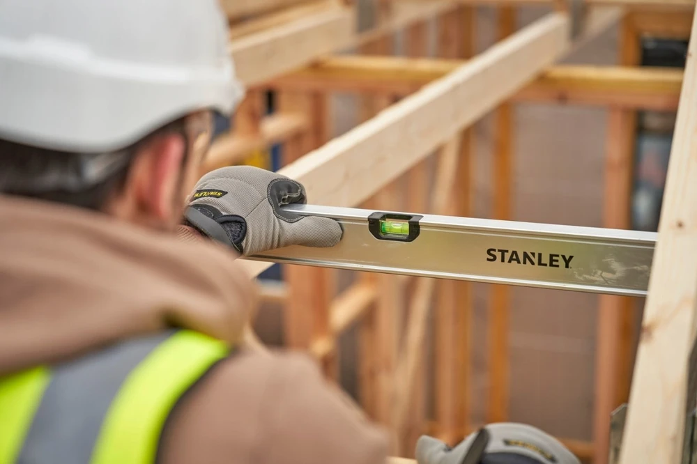 Stanley Poziomnica, „Fatmax Xtreme“ gulsčiukas su dėžine sija, 200 cm, 3 svareliai, 2 rankenos, 0,5 mm/m