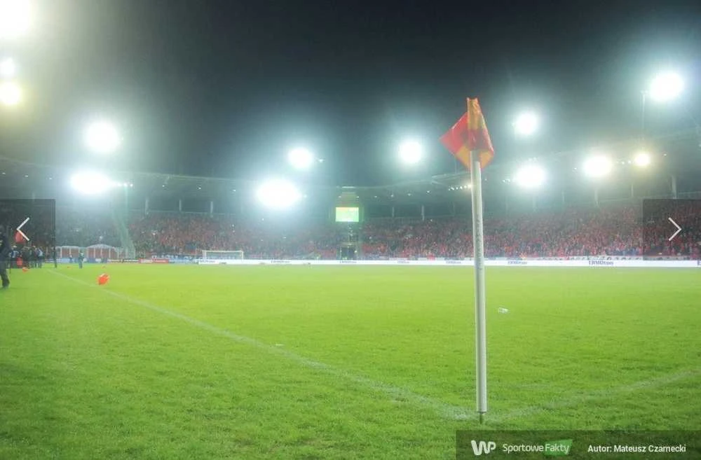 profesionalios pakreipiamos rankovės kampinės vėliavėlės, 4 vnt. - 50mm *ys