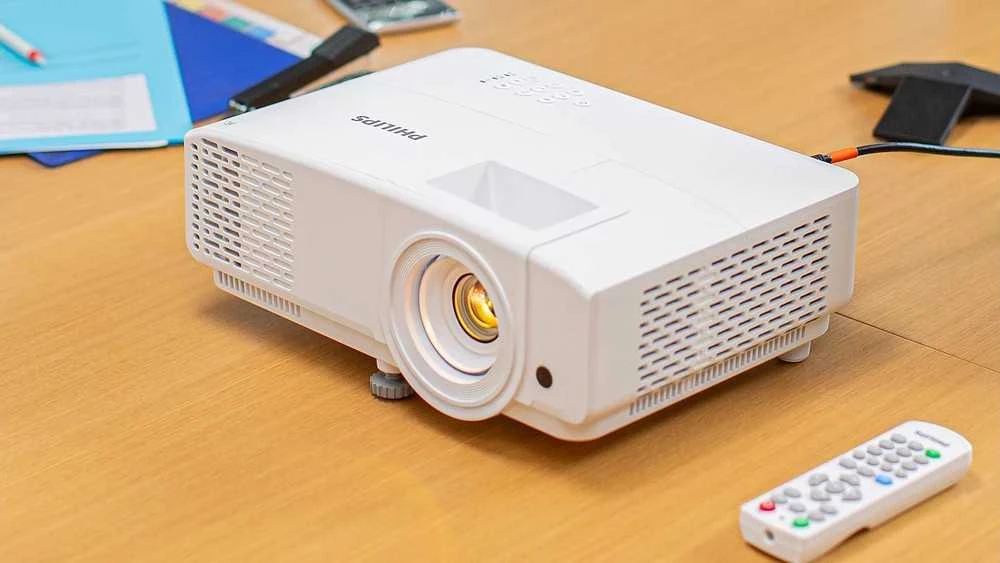 Philips PR-860 1080p Projektorius (Baltas)