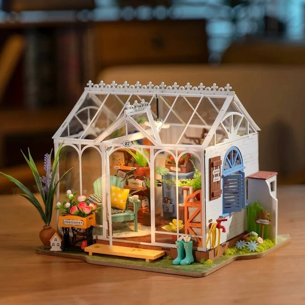 Robotime Mini namas 3D konstruktorius Dreamy Garden House
