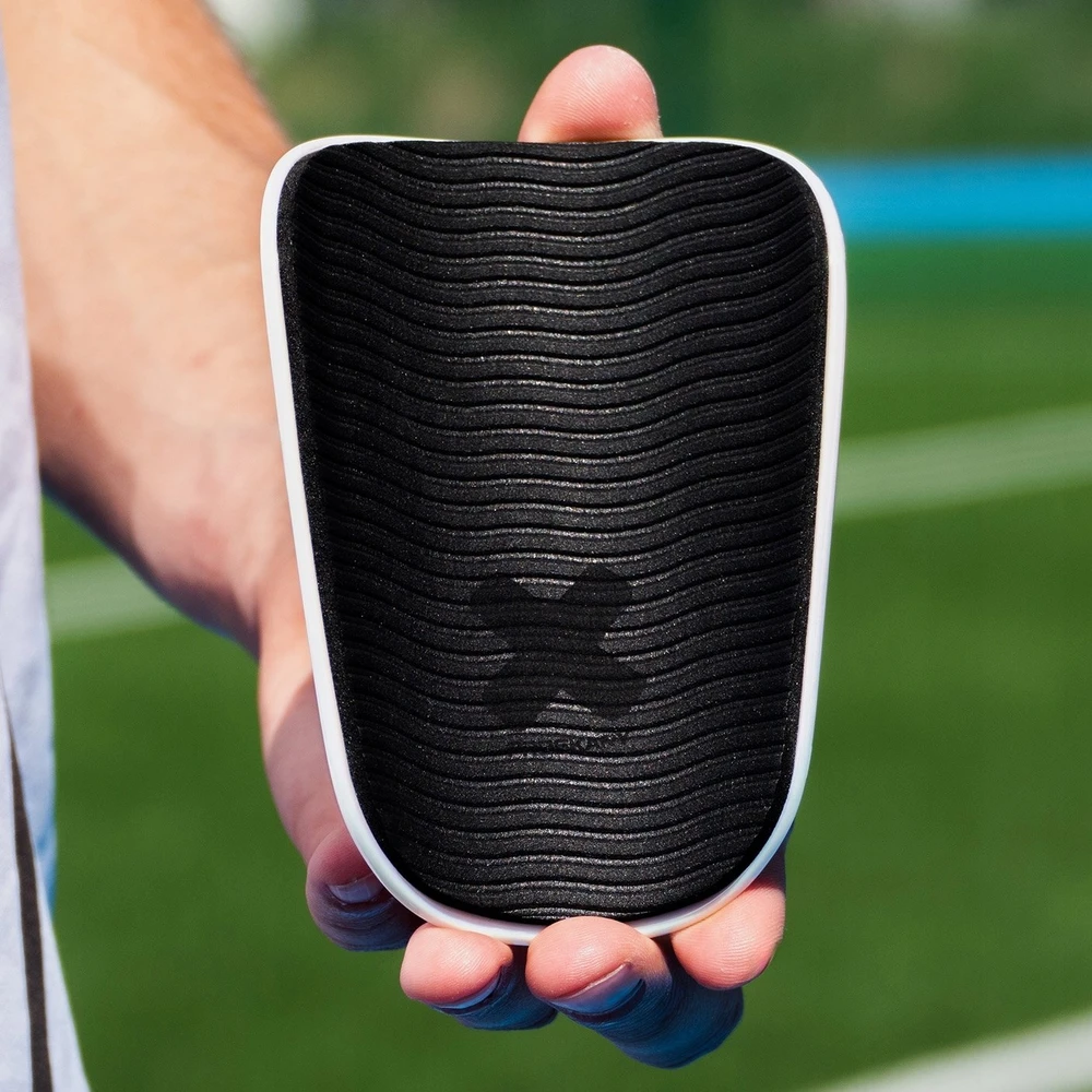 Deimantiniai 13x9 futbolo šinų apsaugos Proskary