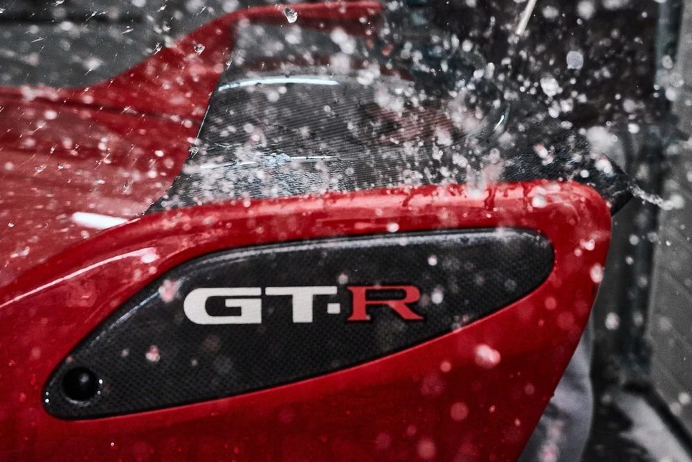 Prostaff CC Water Gold - vandens stebėjimo efektas ant GT-R
