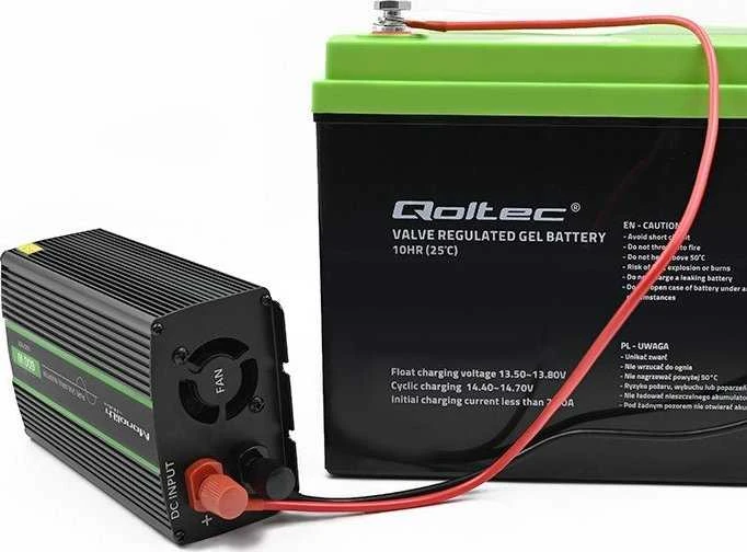 QOLTEC 51936 grynos sinusinės bangos keitiklis, monolitinis / 300 W / 600 W / 24 V–230 V