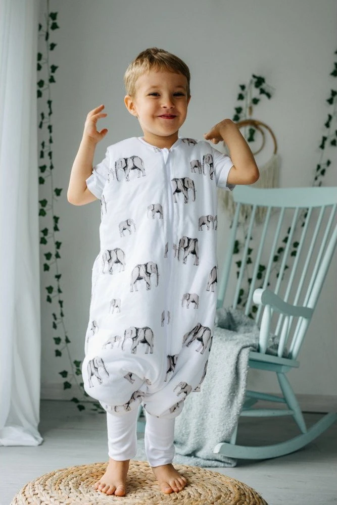 PULP BAMBOO Baby miegmaišis su 2 TOG kojelėmis - Dideli drambliai - nuo 2l iki 4l