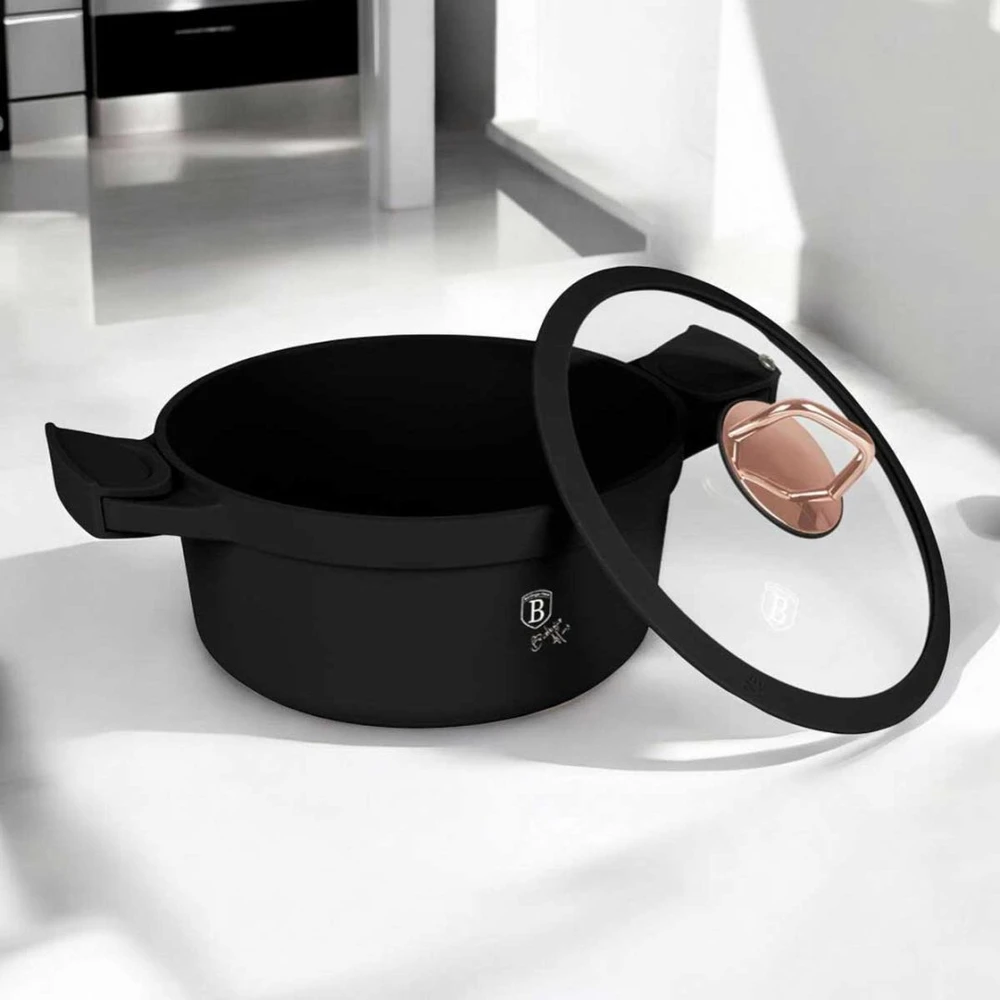 Puodas Z POWŁOKĄ TYTANOWĄ 2.8L 20CM BERLINGER HAUS Juodas ROSE BH-1456