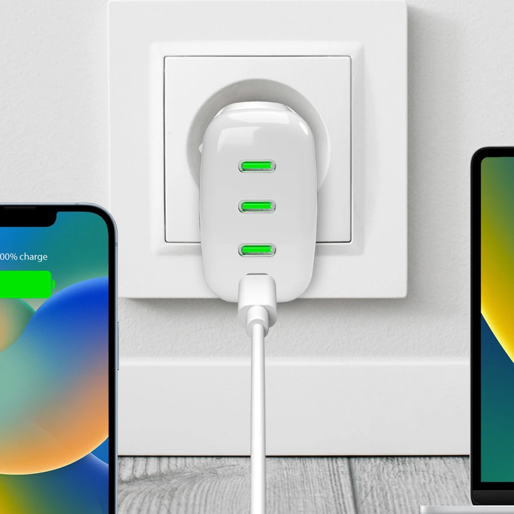 Sieninis įkroviklis GaN, 3xUSB-C jungtys, 96W, gamintojas Puro Baltas