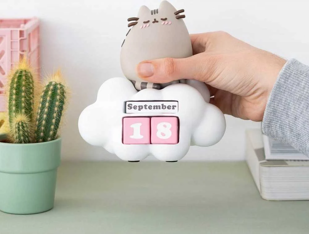 Pusheen – amžinasis 3D kalendorius iš „Purrfect Love“ kolekcijos