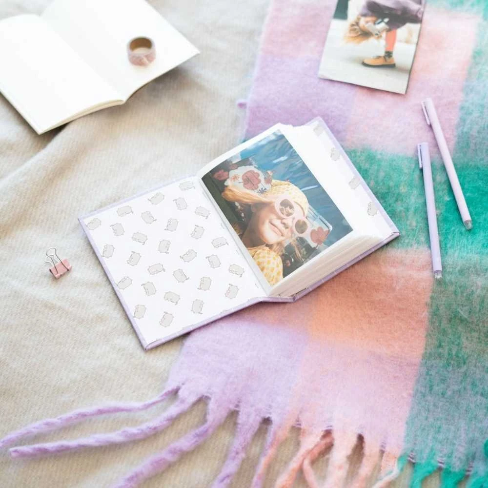 Nuotraukų rėmelis Pusheen – foto albumas iš Moments kolekcijos, 100 nuotraukų, 10x15 cm