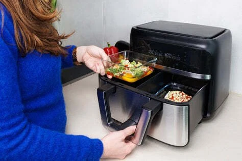 Oro keptuvė 1 l PYREX kvadratinė kepimo skarda