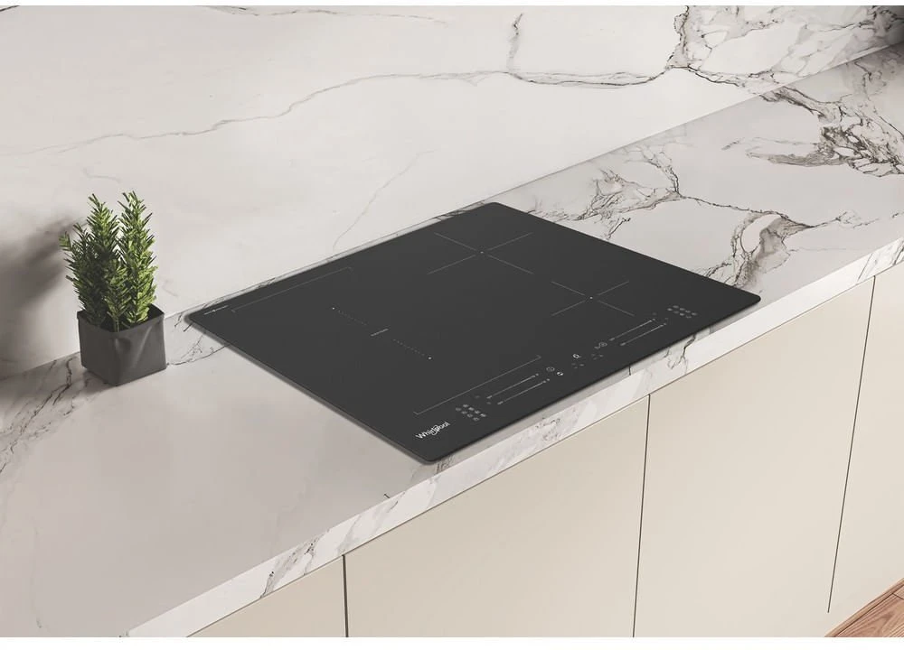 „Whirlpool WF S7560NE BM“ | Kaitlentė | Indukcinė | Degiklių / virimo zonų skaičius: 4 | Elektroninė | Juodas | Laikmatis