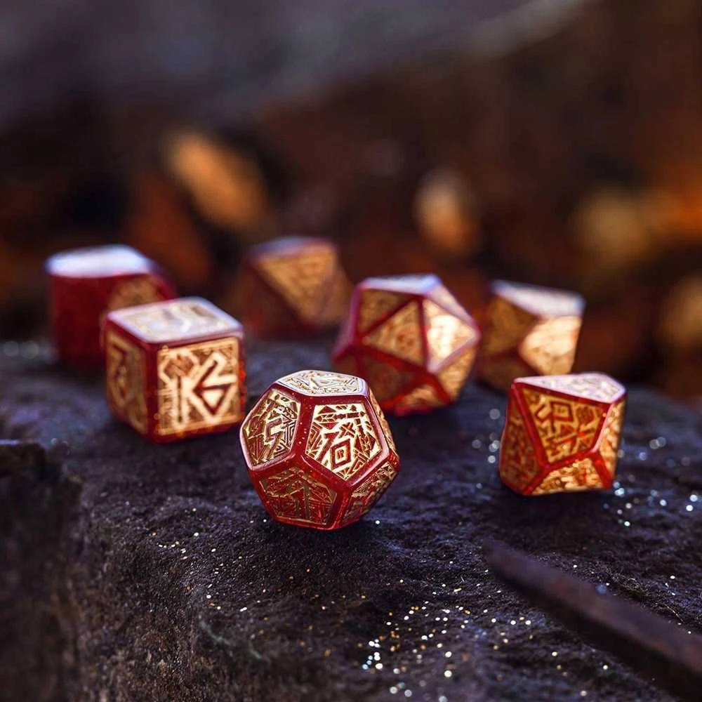 Q Workshop Dwarven Jewels Kauliukų Rinkinys (raudona Sp.)
