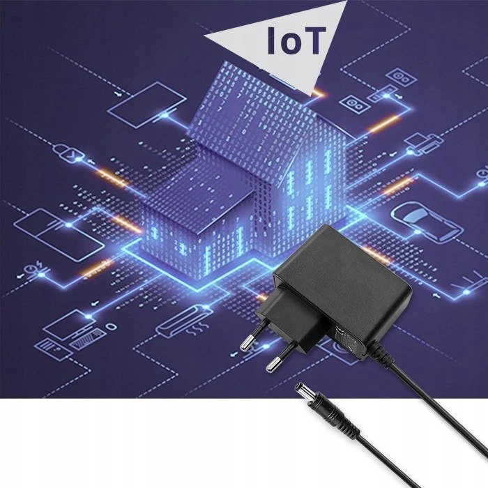 QOLTEC 52417 Kištukinis maitinimo adapteris PREMIUM 15W / 15V / 1A / 5,5x2,1
