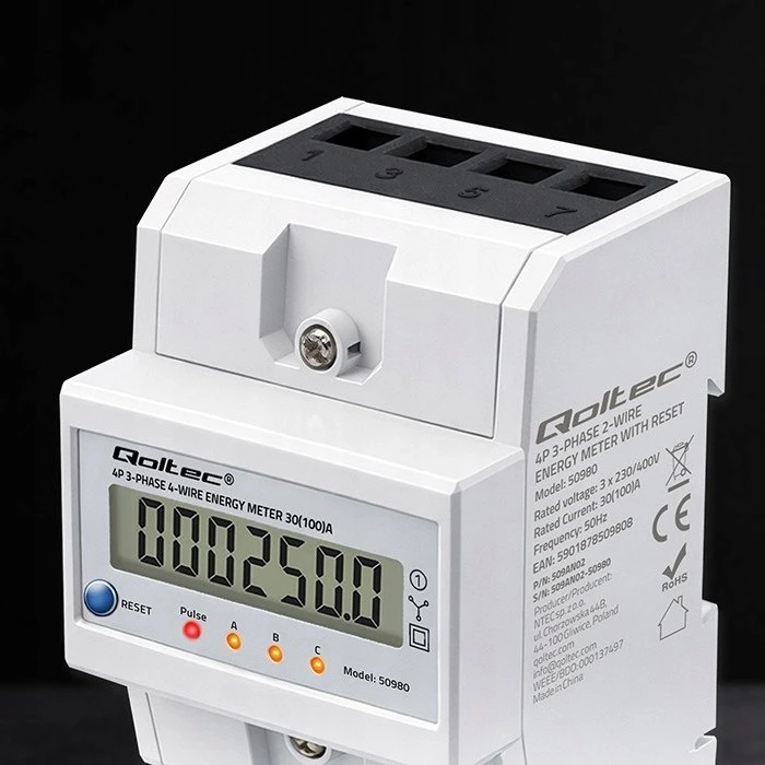 „Qoltec 50980“ trifazis elektroninis skaitiklis su atstatymu | Energijos suvartojimo skaitiklis ant DIN bėgelio | 400 V | 100 A | LCD | LED | 4P