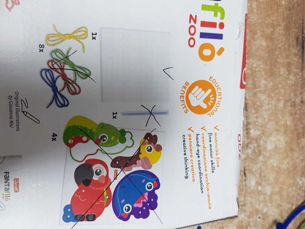 Quercetti – Fantafilò zoologijos sodas – kūrybinis piešinys su siūlais – (QU-576)