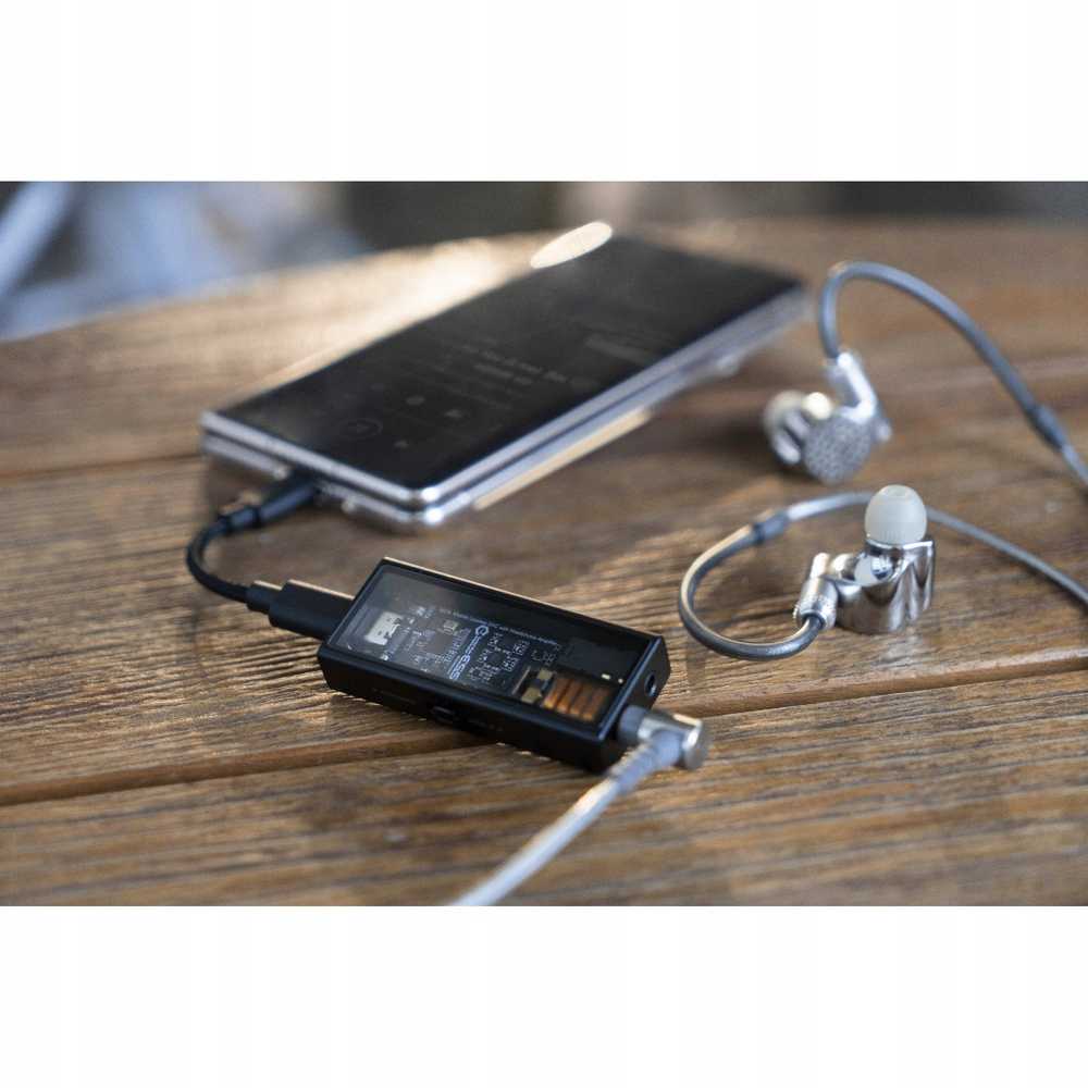 Questyle M15i - Mobilusis ausinių stiprintuvas su DAC