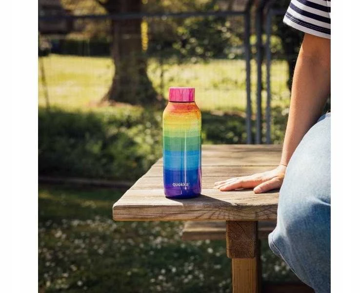 „Quokka Solid“ nerūdijančio plieno termosas 510 ml (vaivorykštės spalvos)