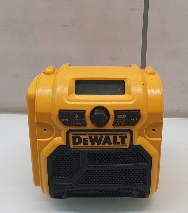 Radijo imtuvas DeWalt DCR021-XJ; 10,8-18 V (be akumuliatoriaus ir pakrovėjo)