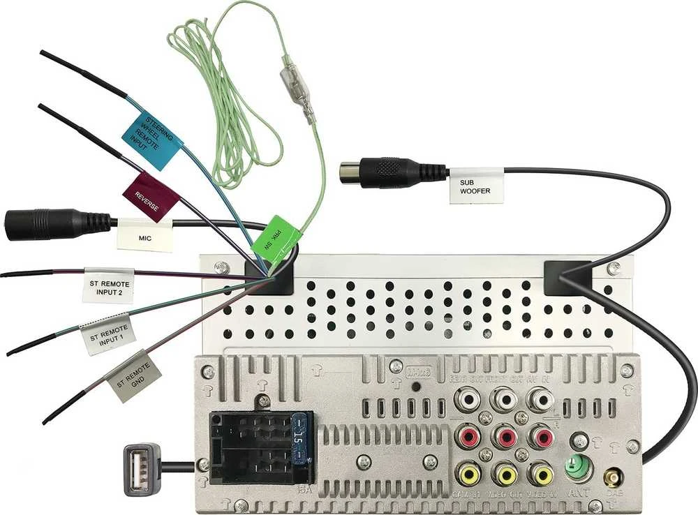 JVC KW-M180DBT laidų jungtys ir galinė panelė