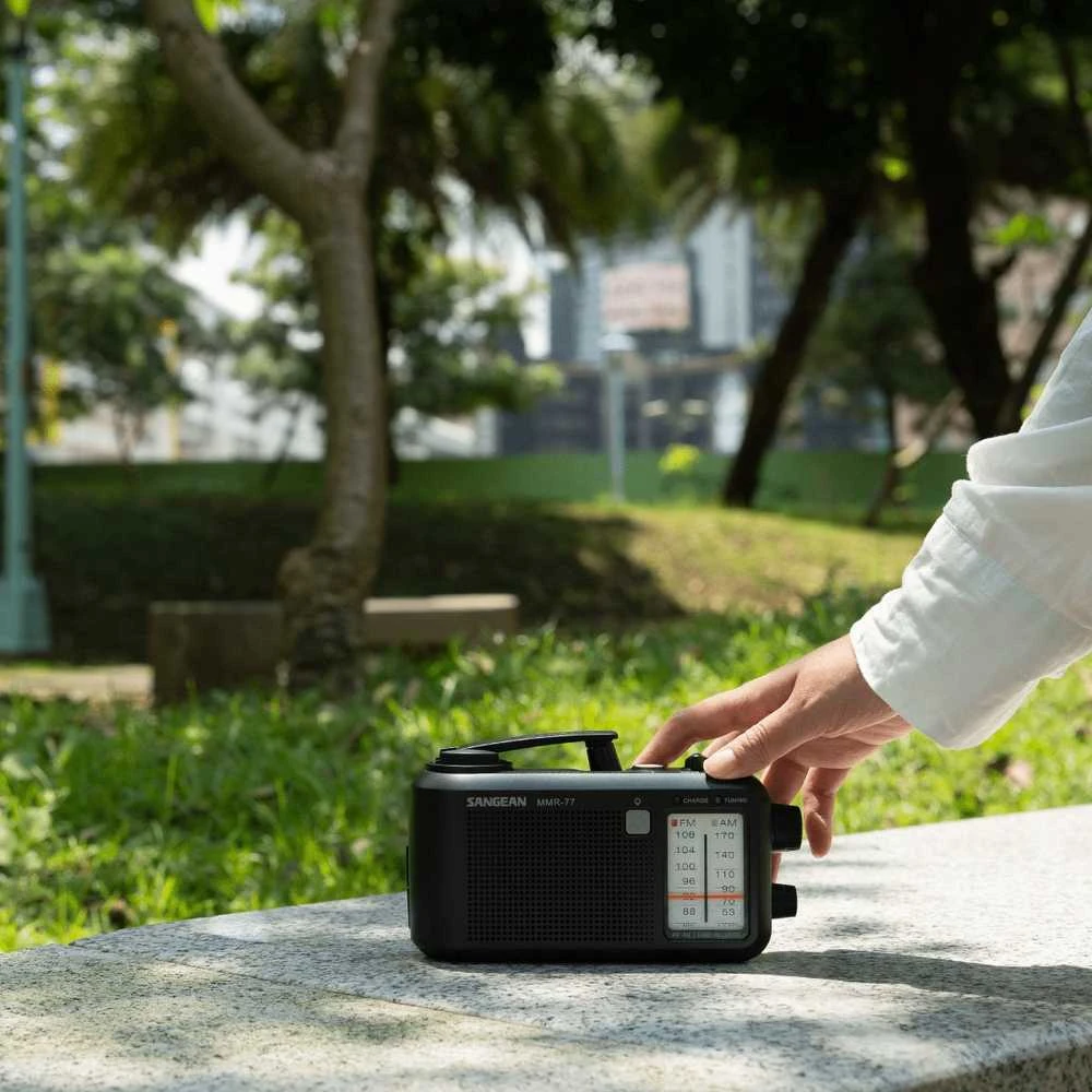 Radijas Sangean / MMR-77 Matt Juodas