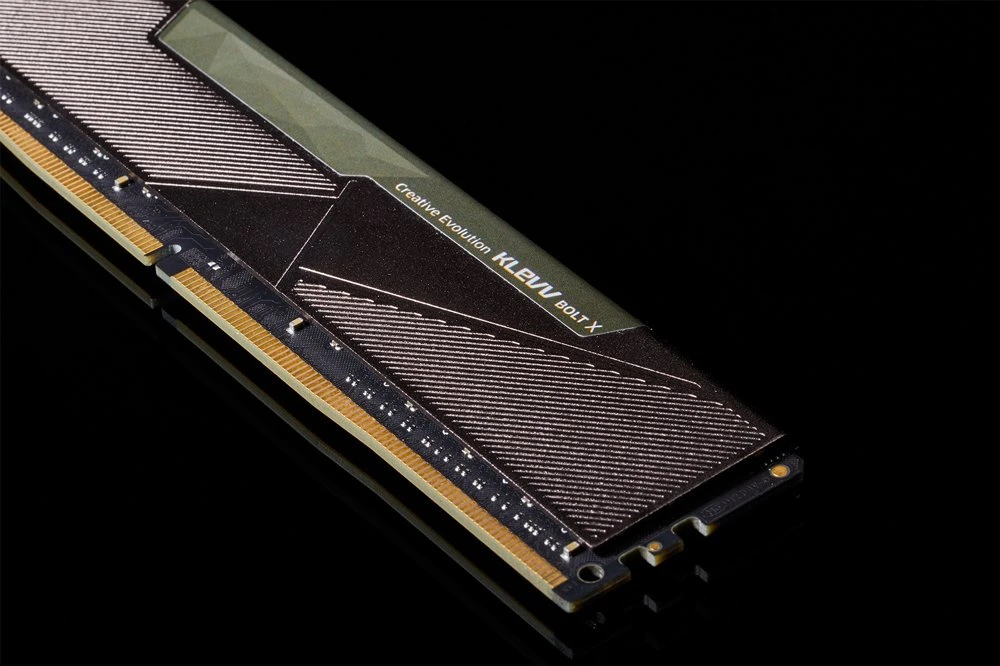 RAM Atmintis Klevv Bolt X, DDR4, 8 GB, 3600MHz, CL18 (KD48GU880-36A180T)