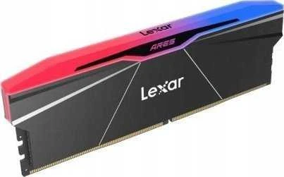 Lexar Ares RGB DDR5 atminties modulis su spalvotu apšvietimu