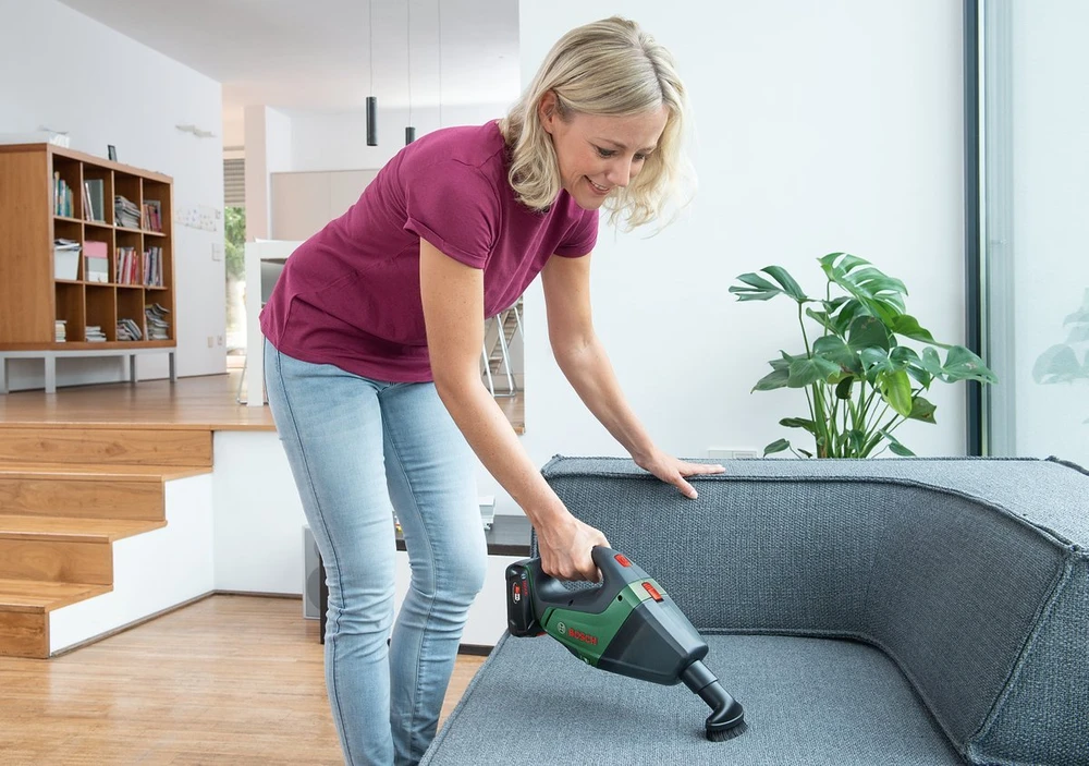 Akumuliatorinis dulkių siurblys Bosch UniversalVac 18, be akumuliatoriaus ir įkroviklio