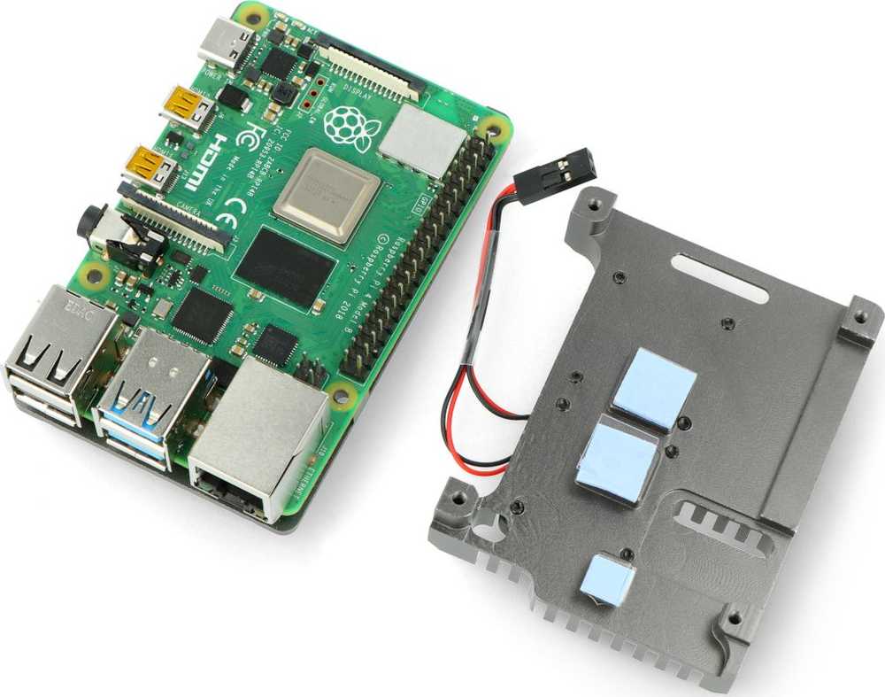 Raspberry Pi 4B WiFi 2GB RAM rinkinys su priedais - korpusas su dviem ventiliatoriais