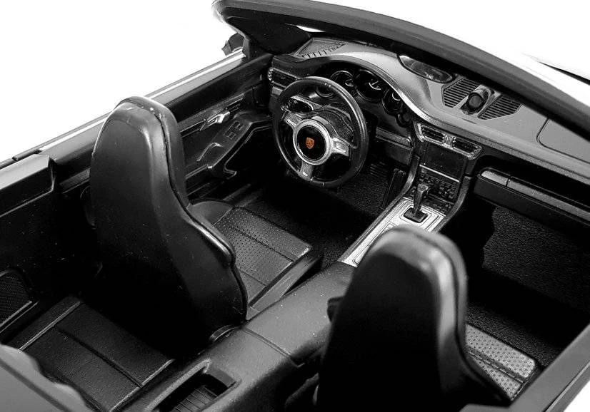 Radijo bangomis valdomas automobilis Porsche 911 Carrera S Rastar 1:12 baltas