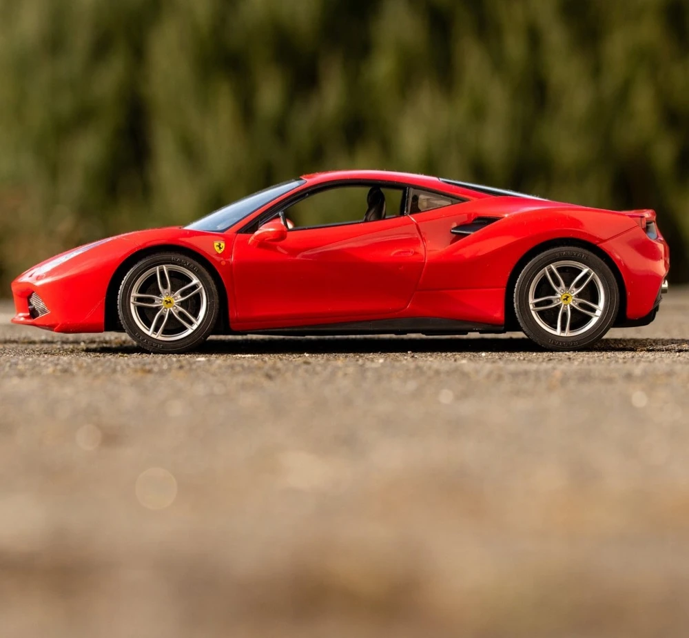 RASTAR 75600 R/C 1:14 Ferrari 488 GTB