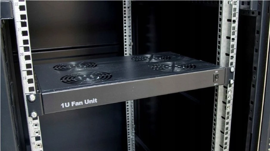 Pulsar RAWP-1 4 ventiliatorių skydelis RACK 19 spintelėms