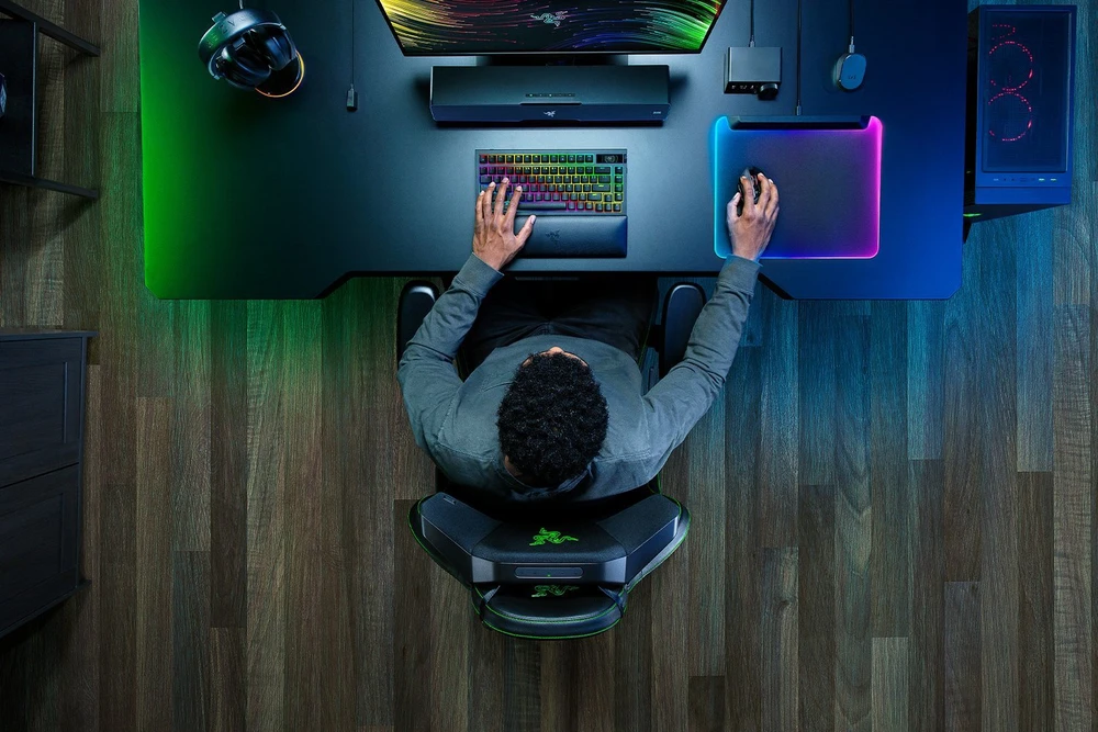 „Razer THX Spatial“ garso įrašymo belaidžio garsiakalbio galvos pagalvėlė | „Clio“