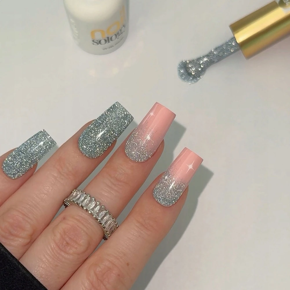 Realac Clavier Nailsology hibridinis nagų lakas su blizgučiais 124 Sea Life Mėlyna 8ml