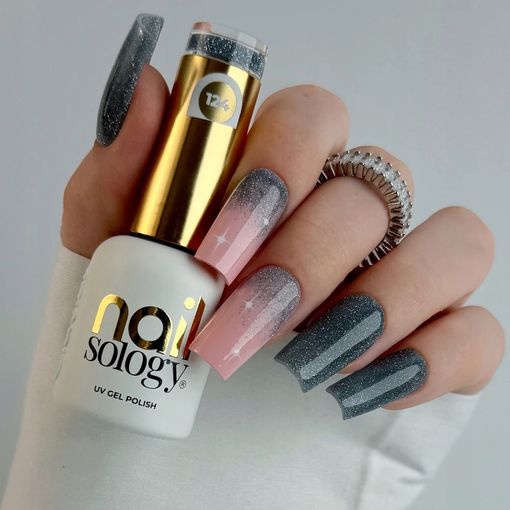 Realac Clavier Nailsology hibridinis nagų lakas su blizgučiais 124 Sea Life Mėlyna 8ml